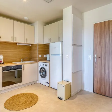 Climatise Hemerac - Centre Apartment *