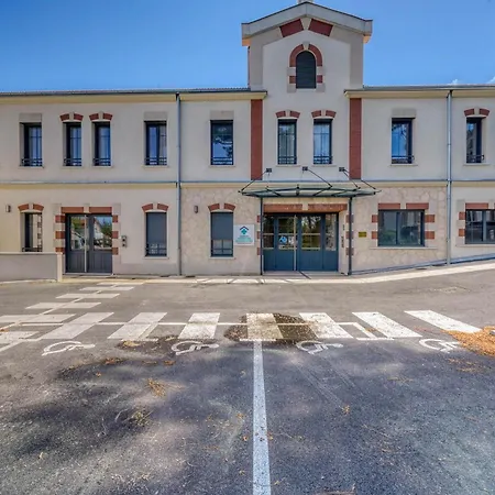 Climatise Hemerac - Centre Apartment *